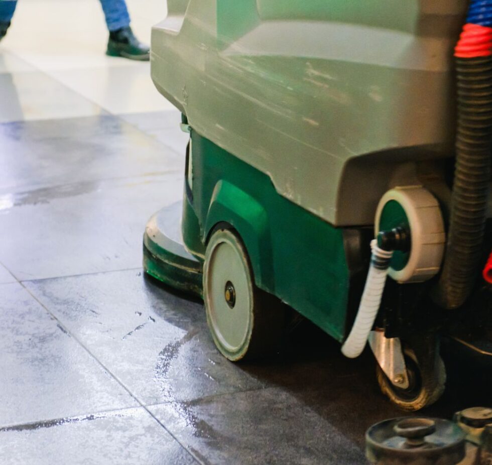 What’s included in our professional hard floor cleaning service?